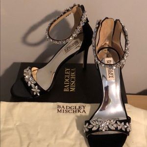 Evening pumps by Badgley Mischka